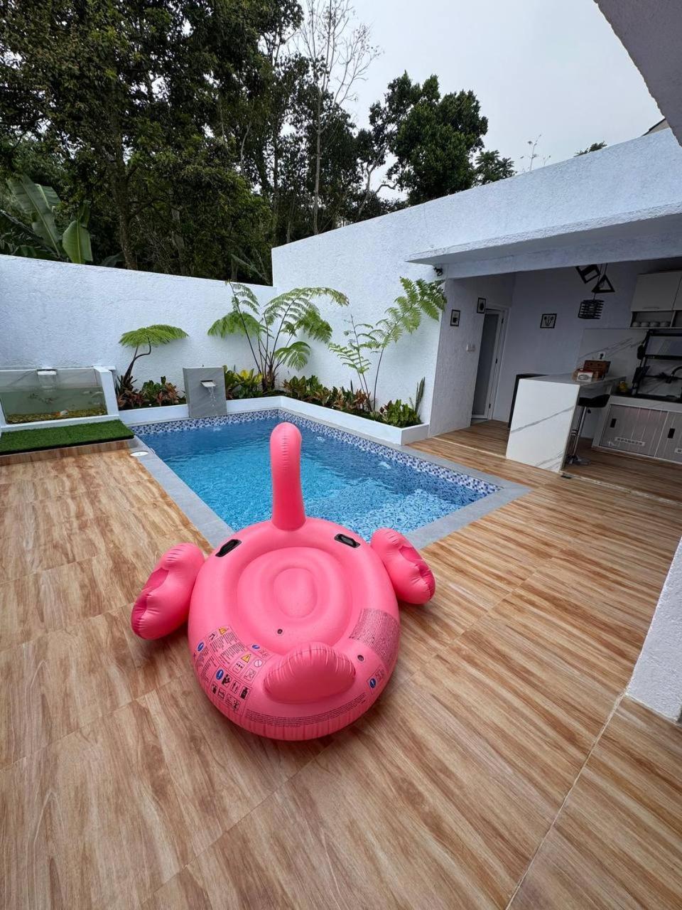 Sunset Lawu Kemuning, Villa, Full House 3 Bed, Free Bbq, Free Float Light Breakfast Karanganyar  Exterior foto